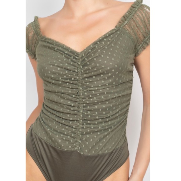 🆕Lace overlay bodysuit - Picture 4 of 8